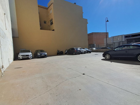 img_R5034025_4f5quj4goef0