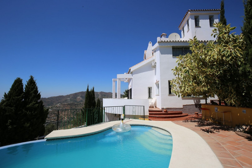 Torrox, Costa del Sol East, Málaga, Espanja - Huvila - Erillinen