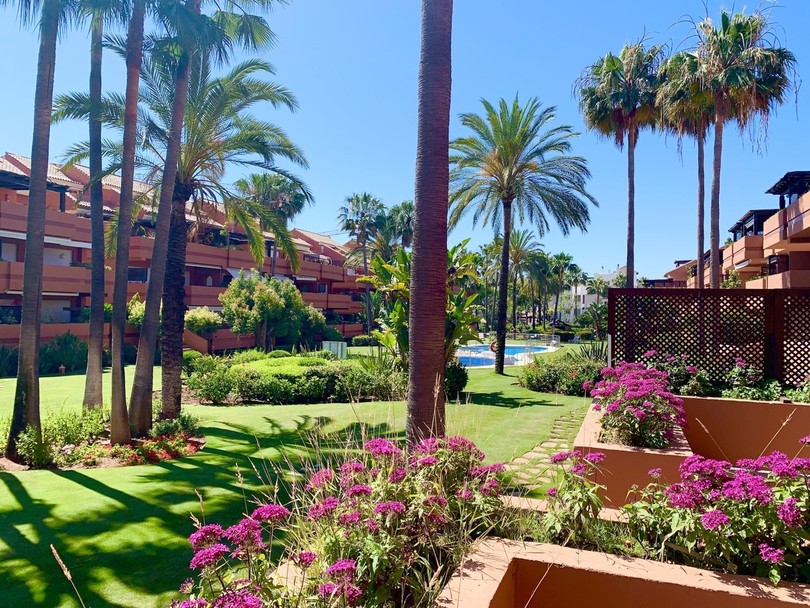 Puerto Banús, Costa del Sol, Málaga, Espanja - Huoneisto - Keskikerros