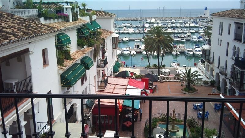 La Duquesa, Costa del Sol, Málaga, Espanja - Huoneisto - Kattohuoneisto