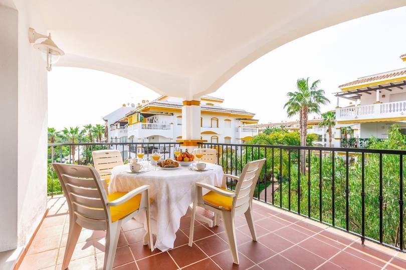 Puerto Banús, Costa del Sol, Málaga, Espanja - Huoneisto - Keskikerros