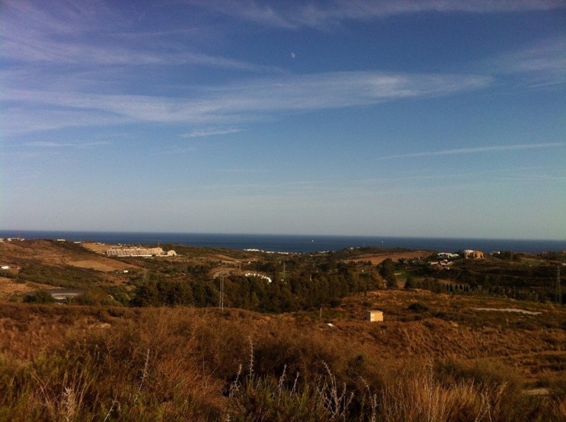 Casares, Costa del Sol, Málaga, Espanja - Juoni - Maa