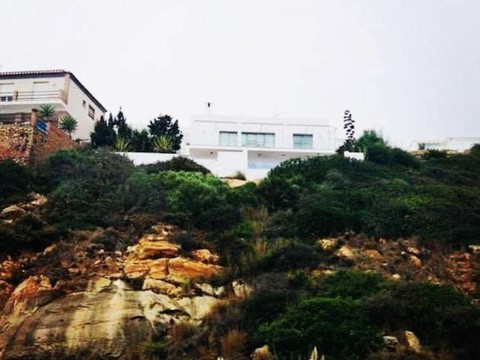 img_R3907030_7j38g445dek0
