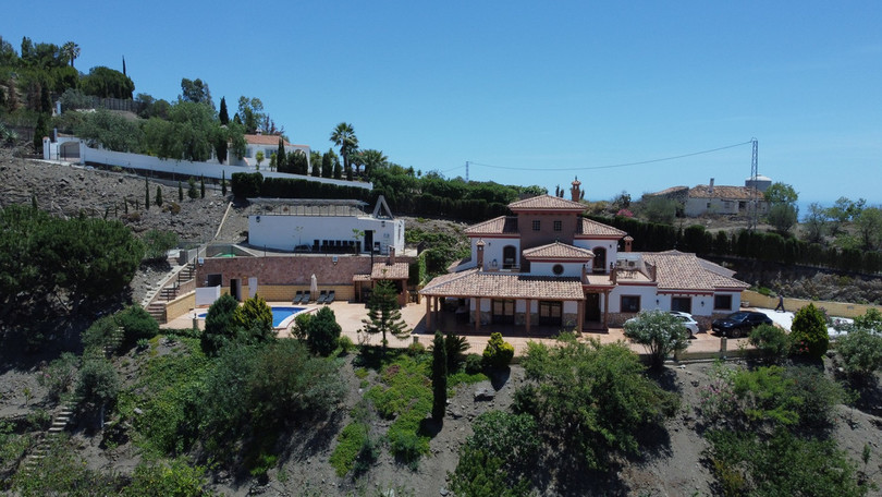 Sayalonga, Costa del Sol East, Málaga, Espanja - Huvila - Erillinen